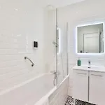Le Lucien Eco-appart'hotel - - Centre - Wifi - Parking Prive - Classe 4 Etoiles Ангулем