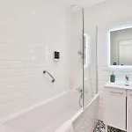 Le Lucien Eco-appart'hotel - - Centre - Wifi - Parking Prive - Classe 4 Etoiles