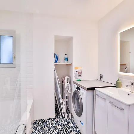 Le Lucien Eco-appart'hotel - - Centre - Wifi - Parking Prive - Classe 4 Etoiles * Angoulême