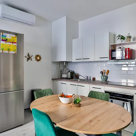 Le Lucien Eco-appart'hotel - - Centre - Wifi - Parking Prive - Classe 4 Etoiles *