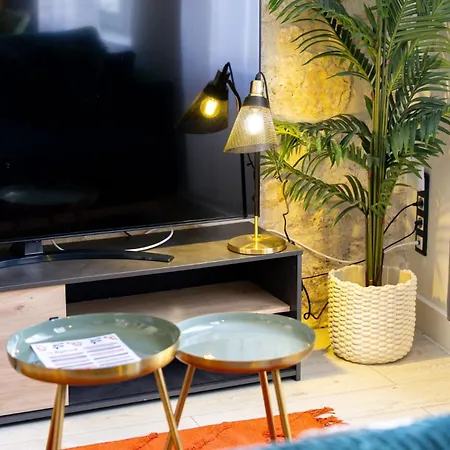 Le Lucien Eco-appart'hotel - - Centre - Wifi - Parking Prive - Classe 4 Etoiles