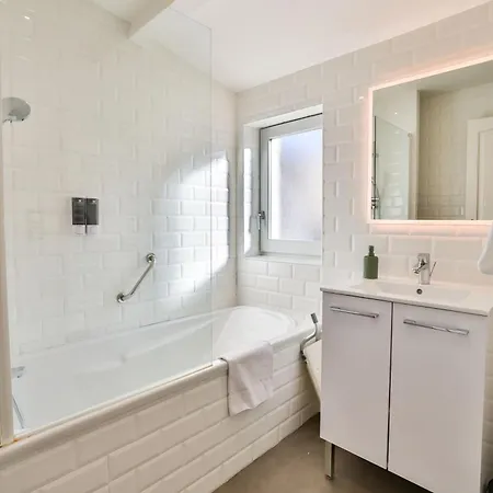 Le Lucien Eco-appart'hotel - - Centre - Wifi - Parking Prive - Classe 4 Etoiles أنغوليم