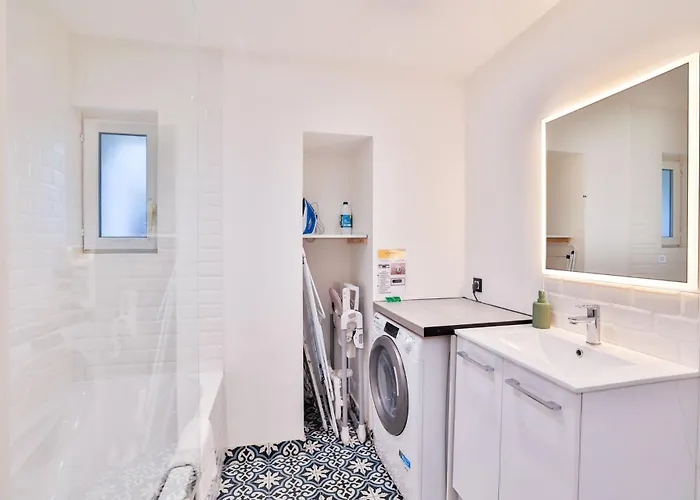 Le Lucien Eco-appart'hôtel - - Centre - Wifi - Parking Privé - Classé 4 étoiles * Angoulême