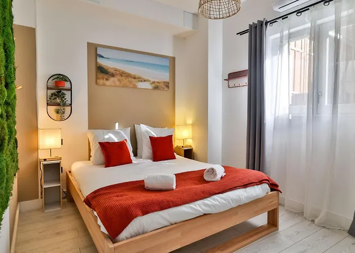 Le Lucien Eco-appart'hôtel - - Centre - Wifi - Parking Privé - Classé 4 étoiles Angoulême