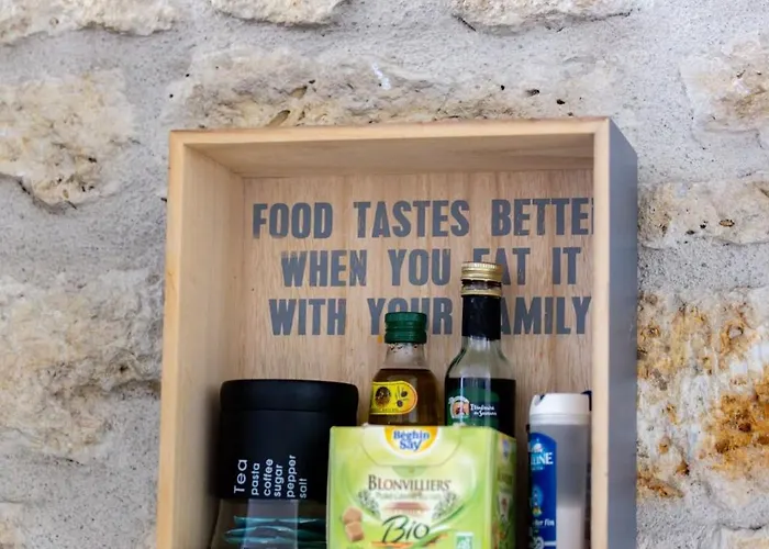 Le Lucien Eco-appart'hôtel - - Centre - Wifi - Parking Privé - Classé 4 étoiles