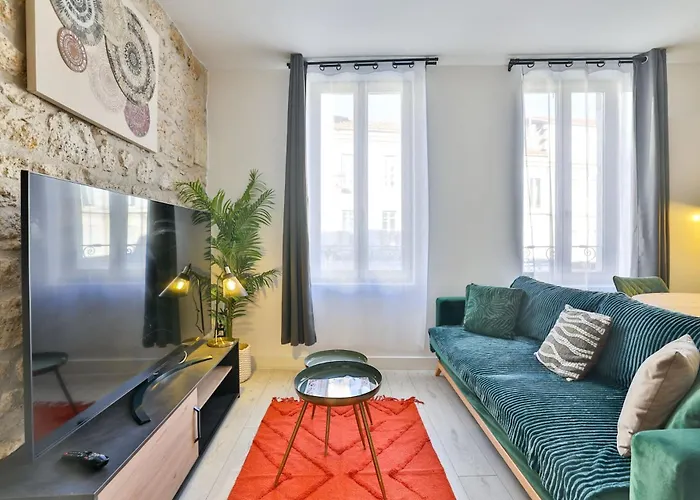 Le Lucien Eco-appart'hôtel - - Centre - Wifi - Parking Privé - Classé 4 étoiles * Angoulême