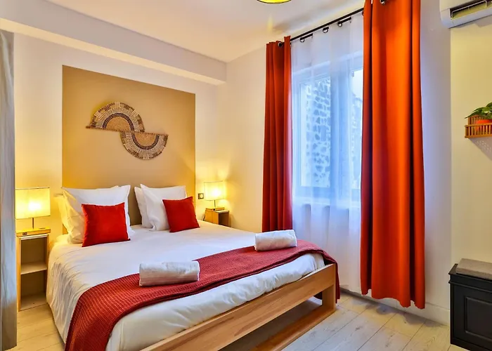 Le Lucien Eco-appart'hôtel - - Centre - Wifi - Parking Privé - Classé 4 étoiles Appartement Angoulême