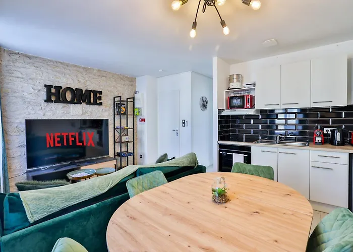 Appartement Le Lucien Eco-appart'hôtel - - Centre - Wifi - Parking Privé - Classé 4 étoiles *